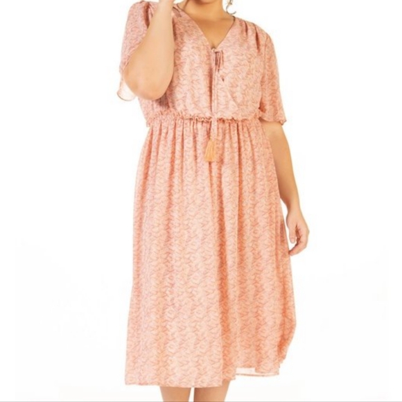 Black Tape_ Dresses & Skirts - Black Tape Geometric Print Midi Dress 1X